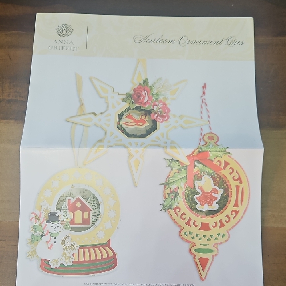 Holiday Ornament Set - Gold and Red